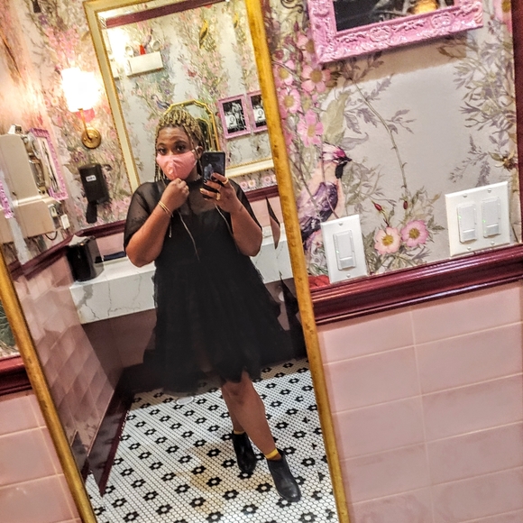 Meet The Posher - Picture 4 of 9